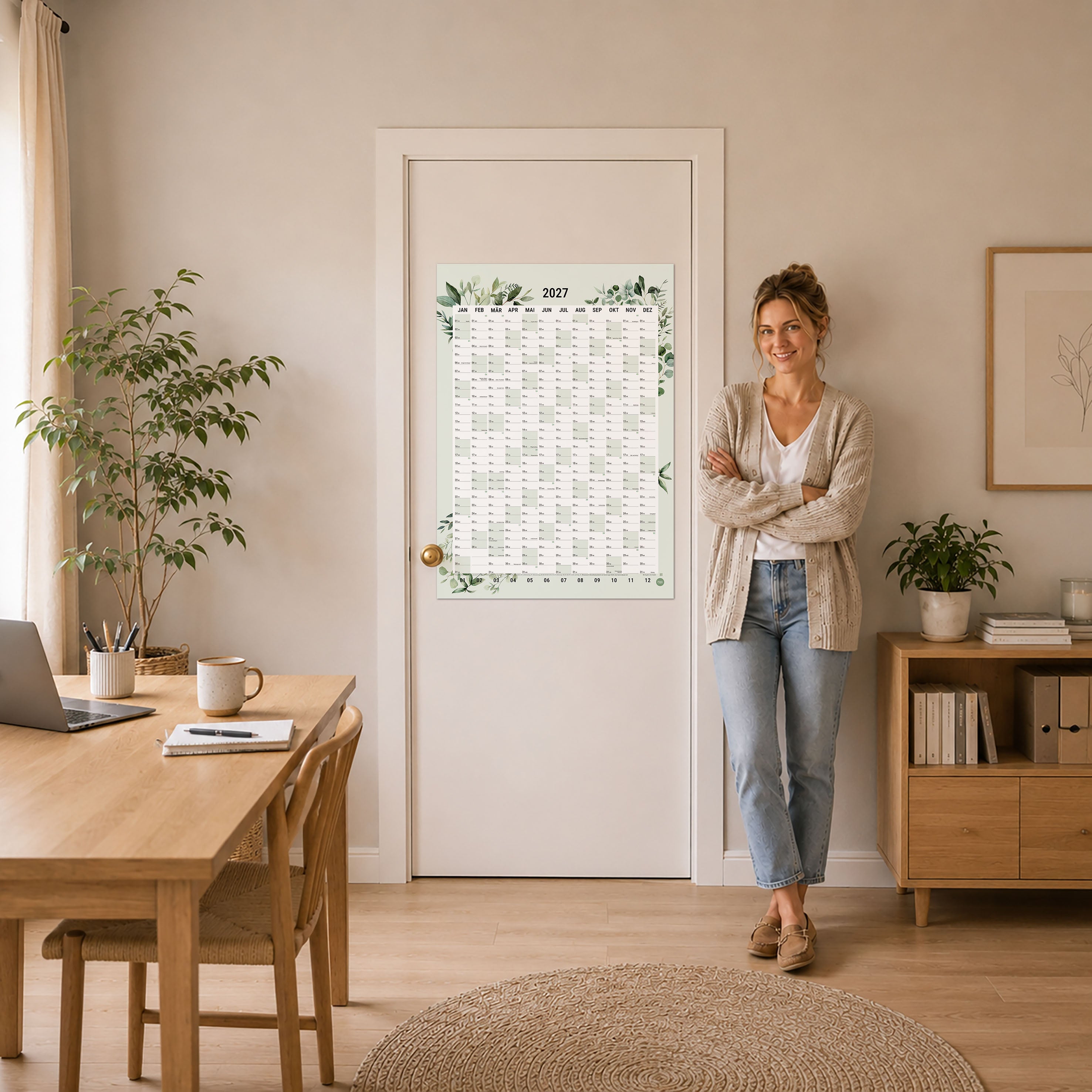 A1 Wandplaner 2027 Green im Hochformat an der Tür